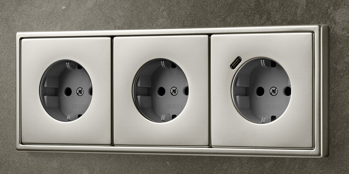 SCHUKO® Steckdosen mit USB bei MFI Elektroanlagenbau UG (haftungsbeschränkt) in Finsterwalde