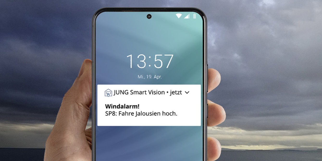 JUNG Smart Panel 8 bei MFI Elektroanlagenbau UG (haftungsbeschränkt) in Finsterwalde